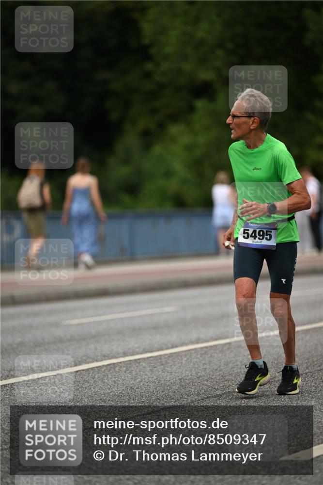 29.06.2025 - hella hamburg halbmarathon Dr. Thomas Lammeyer http://msf.ph/oto/8509347 29.06.2025 10:31:42 Kennedybrücke 1793, 2045, 2080, 2643, 4507, 4509, 5177, 5369, 5495, 5825, 6214, 7234, 7314, 7944, 7978, 8085, 8215, 9567, 10205 meine-sportfotos.de