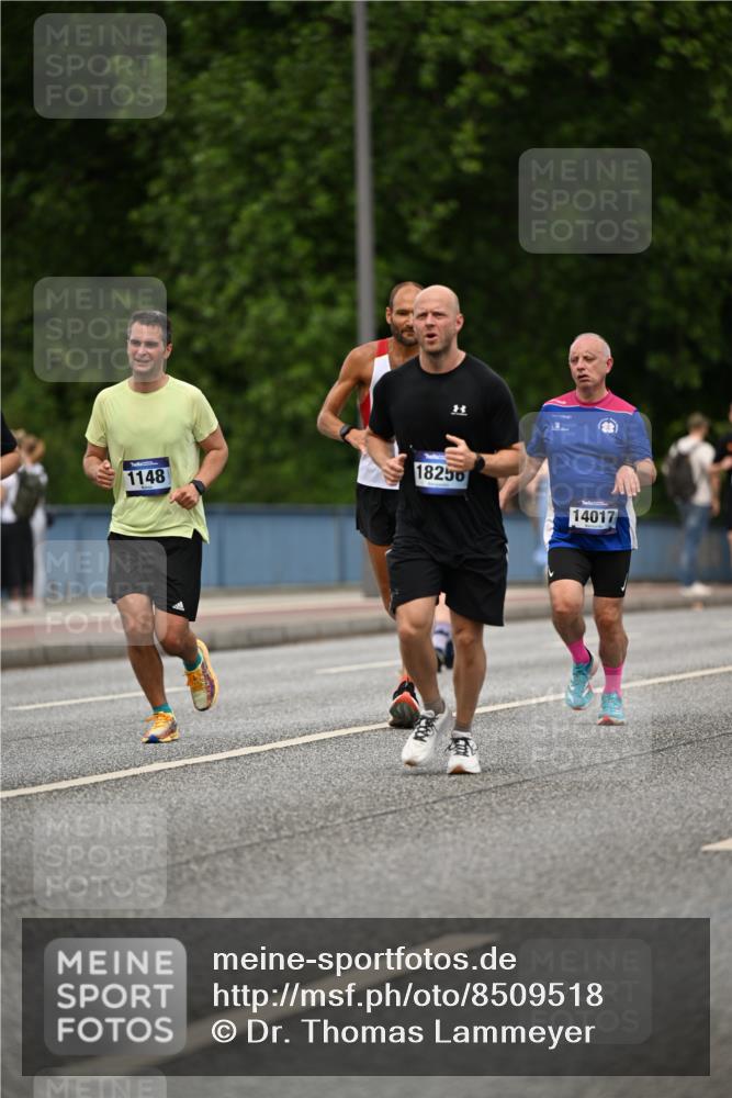29.06.2025 - hella hamburg halbmarathon Dr. Thomas Lammeyer http://msf.ph/oto/8509518 29.06.2025 10:31:59 Kennedybrücke 1148, 1530, 1793, 2080, 4372, 5369, 5825, 5903, 7234, 7944, 8215, 8327, 9567 meine-sportfotos.de