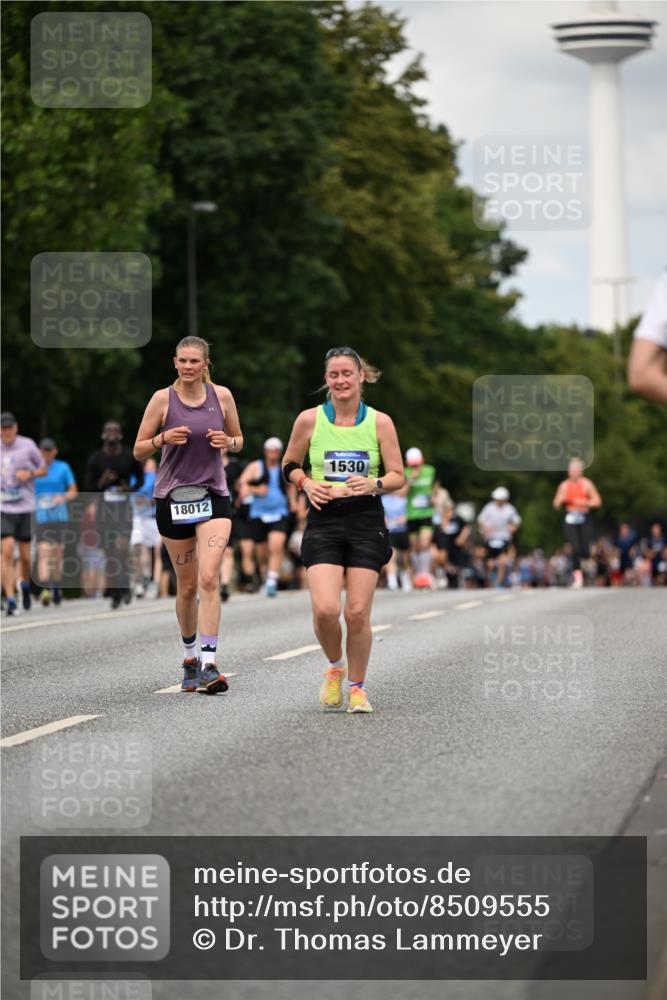 29.06.2025 - hella hamburg halbmarathon Dr. Thomas Lammeyer http://msf.ph/oto/8509555 29.06.2025 10:32:03 Kennedybrücke 1148, 1530, 1793, 2080, 4372, 5369, 5825, 5903, 7234, 8327, 9567 meine-sportfotos.de