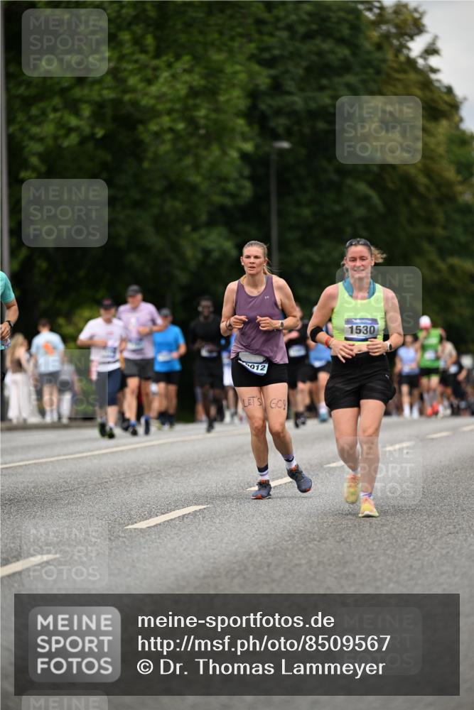 29.06.2025 - hella hamburg halbmarathon Dr. Thomas Lammeyer http://msf.ph/oto/8509567 29.06.2025 10:32:04 Kennedybrücke 1148, 1530, 1793, 2080, 4372, 5707, 5825, 5903, 7234, 7764, 8327, 9567, 9855 meine-sportfotos.de