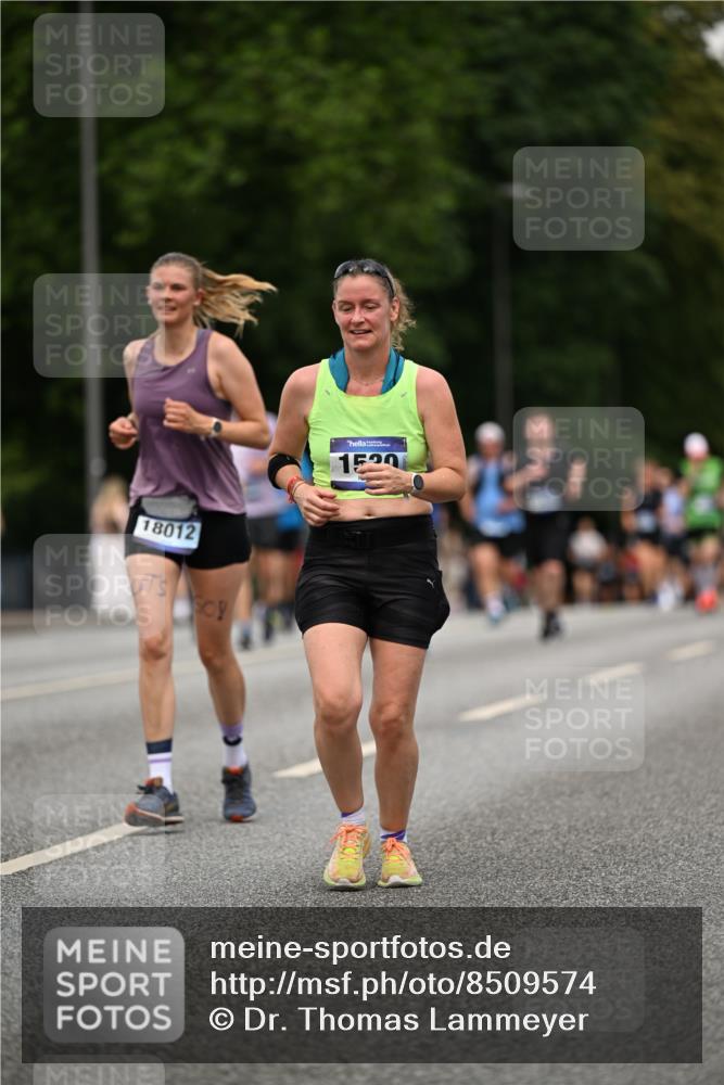 29.06.2025 - hella hamburg halbmarathon Dr. Thomas Lammeyer http://msf.ph/oto/8509574 29.06.2025 10:32:07 Kennedybrücke 1148, 1530, 1793, 4372, 5285, 5707, 5903, 7234, 7764, 7980, 8327, 9855 meine-sportfotos.de