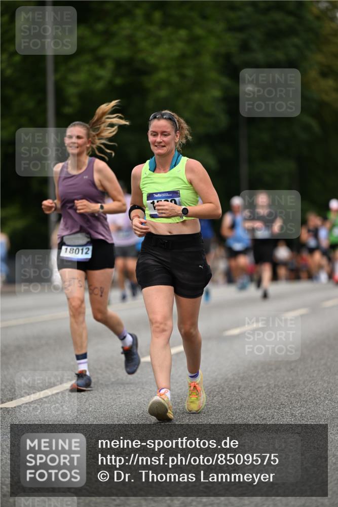 29.06.2025 - hella hamburg halbmarathon Dr. Thomas Lammeyer http://msf.ph/oto/8509575 29.06.2025 10:32:07 Kennedybrücke 1148, 1530, 1793, 4372, 5285, 5707, 5903, 7234, 7764, 7980, 8327, 9855 meine-sportfotos.de