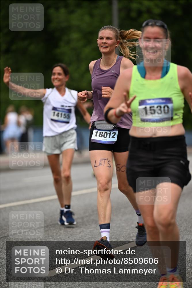 29.06.2025 - hella hamburg halbmarathon Dr. Thomas Lammeyer http://msf.ph/oto/8509606 29.06.2025 10:32:09 Kennedybrücke 1148, 1530, 1793, 4372, 5285, 5707, 5903, 5939, 7234, 7667, 7764, 7980, 8327, 9855 meine-sportfotos.de