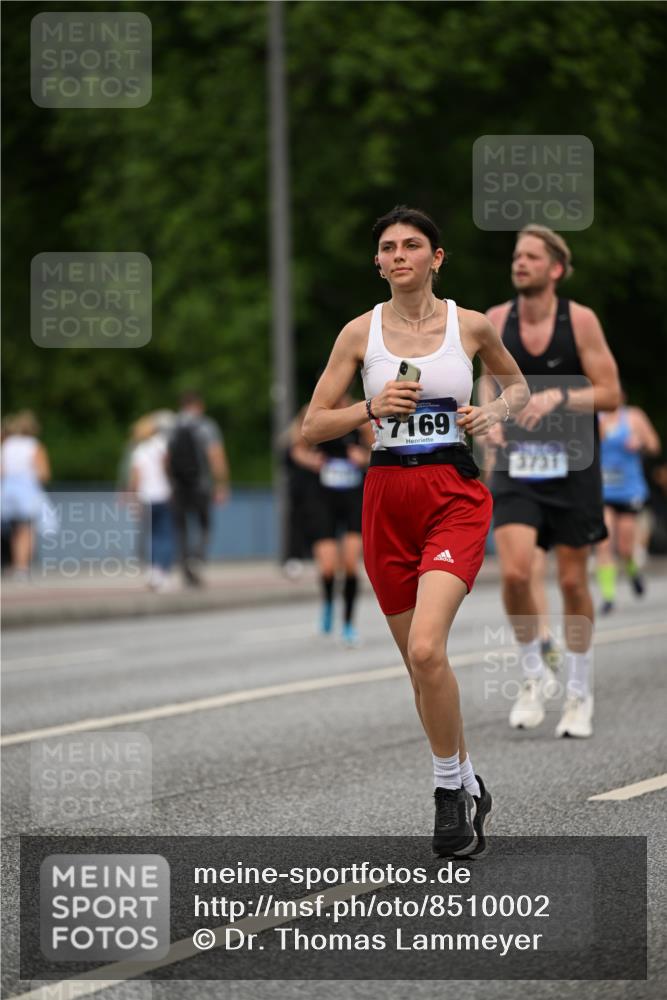 29.06.2025 - hella hamburg halbmarathon Dr. Thomas Lammeyer http://msf.ph/oto/8510002 29.06.2025 10:32:53 Kennedybrücke 2688, 3731, 4161, 4834, 5604, 5718, 6259, 6345, 7169, 8056, 9642, 9653, 9654, 9716, 10434, 10808 meine-sportfotos.de
