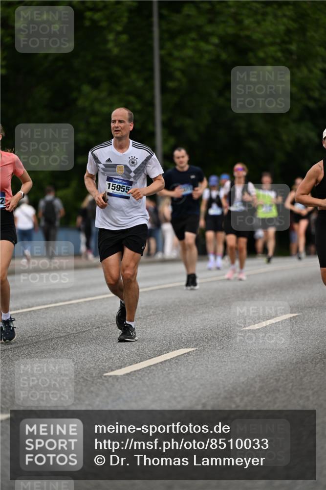 29.06.2025 - hella hamburg halbmarathon Dr. Thomas Lammeyer http://msf.ph/oto/8510033 29.06.2025 10:33:04 Kennedybrücke 2010, 2688, 3179, 3717, 3731, 4161, 4373, 5167, 5718, 5847, 6632, 7169, 8056, 10434, 10808, 11249 meine-sportfotos.de
