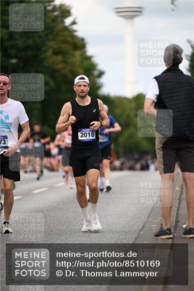 29.06.2025 - hella hamburg halbmarathon Dr. Thomas Lammeyer http://msf.ph/oto/8510169 29.06.2025 10:33:16 Kennedybrücke 1518, 1557, 2010, 3179, 3445, 3717, 4349, 4373, 5167, 5847, 6285, 6632, 7832, 9714, 10198, 10434, 10808, 11249, 11269 meine-sportfotos.de