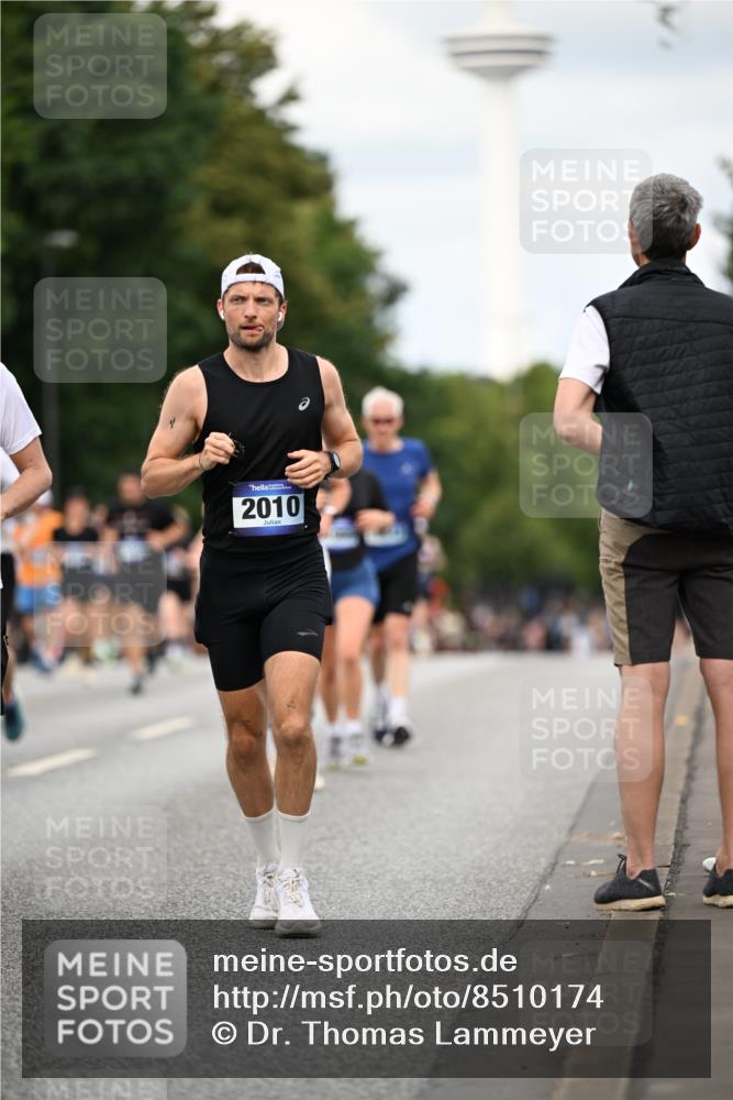 29.06.2025 - hella hamburg halbmarathon Dr. Thomas Lammeyer http://msf.ph/oto/8510174 29.06.2025 10:33:17 Kennedybrücke 1518, 1557, 2010, 3179, 3445, 3717, 4349, 4362, 4373, 4395, 5167, 5847, 6285, 6632, 7832, 9714, 10198, 11249, 11269 meine-sportfotos.de