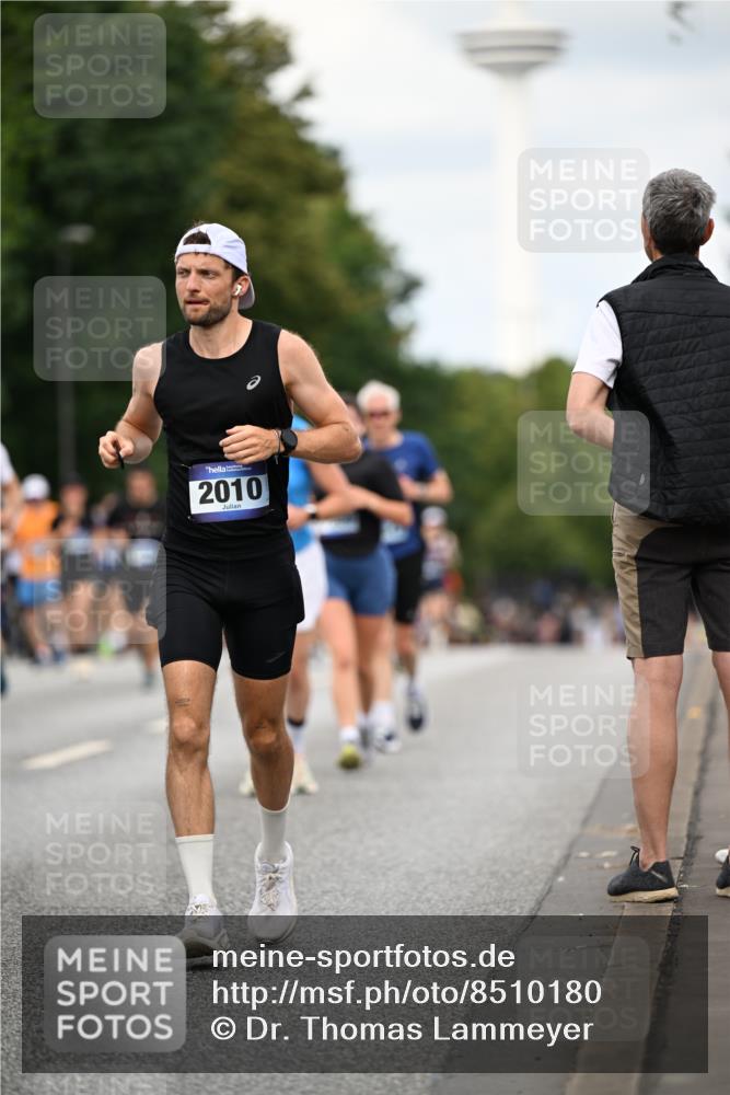 29.06.2025 - hella hamburg halbmarathon Dr. Thomas Lammeyer http://msf.ph/oto/8510180 29.06.2025 10:33:17 Kennedybrücke 1518, 1557, 2010, 3179, 3445, 3717, 4349, 4362, 4373, 4395, 5167, 5847, 6285, 6632, 7832, 9714, 10198, 11249, 11269 meine-sportfotos.de