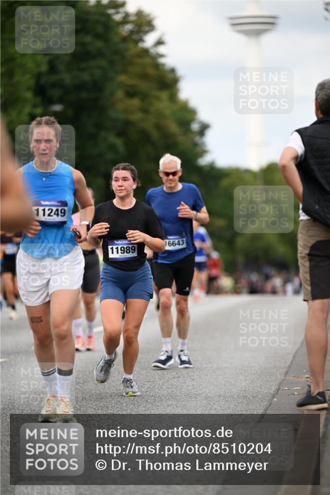 29.06.2025 - hella hamburg halbmarathon Dr. Thomas Lammeyer http://msf.ph/oto/8510204 29.06.2025 10:33:20 Kennedybrücke 1518, 1557, 2010, 3179, 3445, 3717, 4349, 4362, 4373, 4395, 5167, 5847, 6285, 6632, 7832, 8560, 9714, 10198, 11249, 11269 meine-sportfotos.de