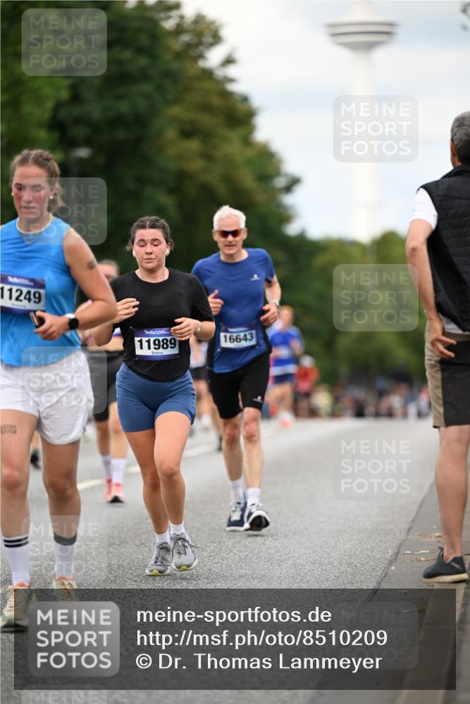 29.06.2025 - hella hamburg halbmarathon Dr. Thomas Lammeyer http://msf.ph/oto/8510209 29.06.2025 10:33:20 Kennedybrücke 1518, 1557, 2010, 3179, 3445, 3717, 4349, 4362, 4373, 4395, 5167, 5847, 6285, 6632, 7832, 8560, 9714, 10198, 11249, 11269 meine-sportfotos.de