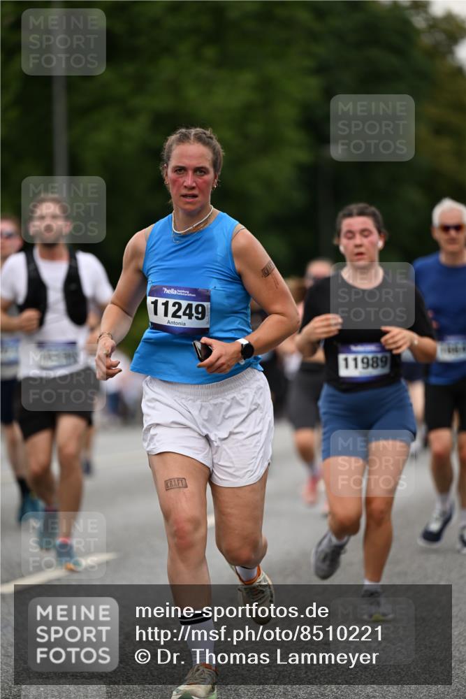 29.06.2025 - hella hamburg halbmarathon Dr. Thomas Lammeyer http://msf.ph/oto/8510221 29.06.2025 10:33:21 Kennedybrücke 1518, 1557, 2010, 3179, 3445, 3717, 4349, 4362, 4373, 4395, 5167, 5847, 6285, 6632, 7832, 8560, 9714, 10198, 11249, 11269 meine-sportfotos.de