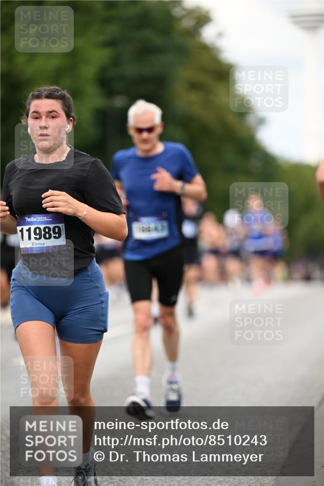 29.06.2025 - hella hamburg halbmarathon Dr. Thomas Lammeyer http://msf.ph/oto/8510243 29.06.2025 10:33:23 Kennedybrücke 1518, 1557, 2010, 3179, 3311, 3445, 3717, 4349, 4362, 4373, 4395, 5167, 5847, 6285, 6632, 7832, 8560, 9714, 10198, 11249, 11269 meine-sportfotos.de