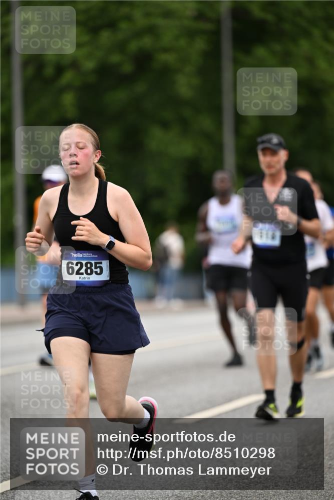 29.06.2025 - hella hamburg halbmarathon Dr. Thomas Lammeyer http://msf.ph/oto/8510298 29.06.2025 10:33:30 Kennedybrücke 1518, 1557, 1694, 2010, 2699, 3179, 3311, 3445, 3717, 4349, 4362, 4373, 4395, 4700, 5167, 5249, 5250, 6285, 6632, 7832, 8560, 9714, 10068, 10198, 11249, 11269, 11376 meine-sportfotos.de