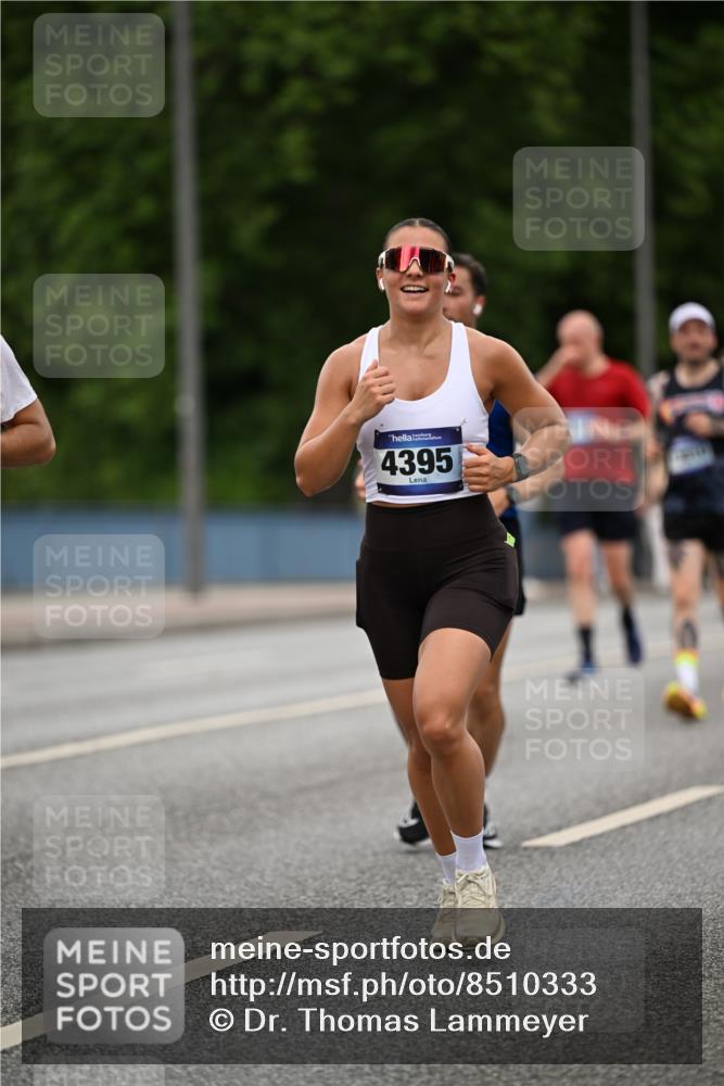 29.06.2025 - hella hamburg halbmarathon Dr. Thomas Lammeyer http://msf.ph/oto/8510333 29.06.2025 10:33:33 Kennedybrücke 1518, 1557, 1694, 2699, 3311, 3445, 3717, 4349, 4362, 4395, 4700, 5063, 5167, 5249, 5250, 6285, 6632, 7832, 8560, 9714, 10068, 10198, 11249, 11269, 11376 meine-sportfotos.de
