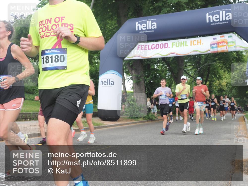 29.06.2025 - hella hamburg halbmarathon KatJ http://msf.ph/oto/8511899 29.06.2025 10:44:27 Zwischen KM18-KM19 1387, 2652, 2656, 3575, 4632, 5391, 6892, 7159 meine-sportfotos.de