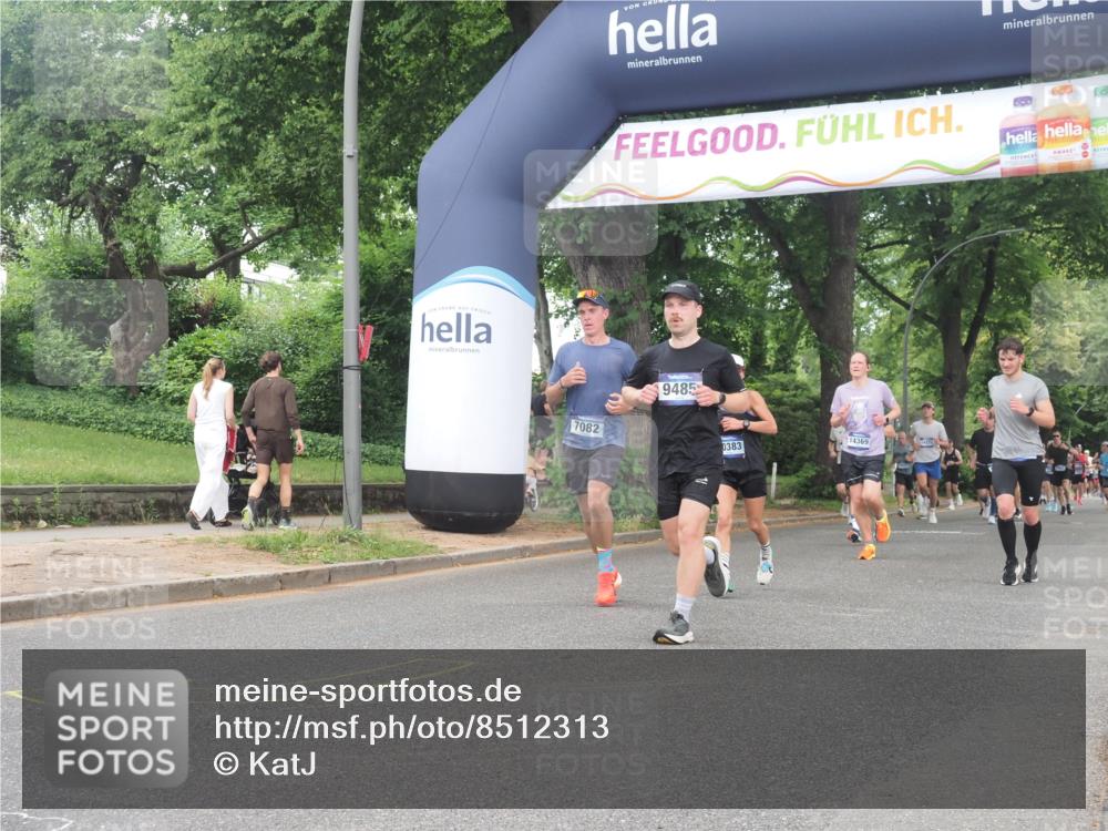 29.06.2025 - hella hamburg halbmarathon KatJ http://msf.ph/oto/8512313 29.06.2025 10:44:43 Zwischen KM18-KM19 2236, 2711, 7082, 7833, 8322 meine-sportfotos.de