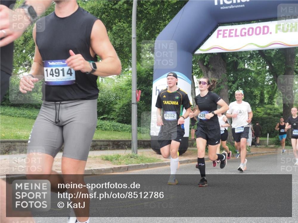 29.06.2025 - hella hamburg halbmarathon KatJ http://msf.ph/oto/8512786 29.06.2025 10:45:01 Zwischen KM18-KM19 1595, 2907, 3251, 4088, 5277, 5341, 6104, 6281, 6302 meine-sportfotos.de