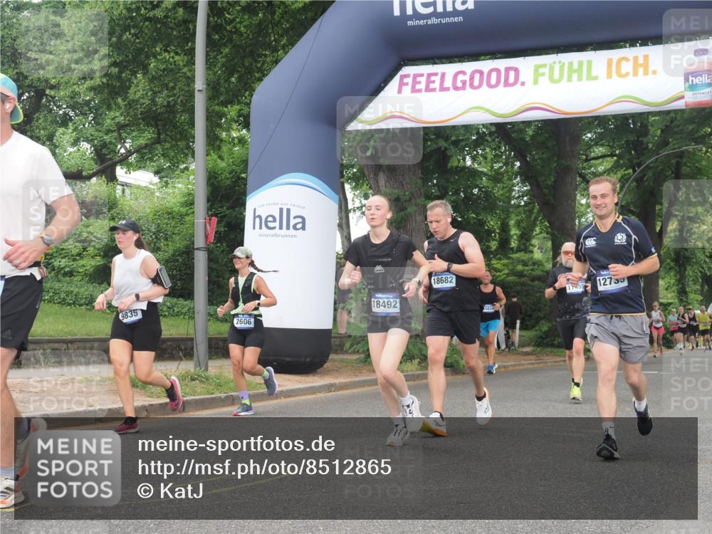 29.06.2025 - hella hamburg halbmarathon KatJ http://msf.ph/oto/8512865 29.06.2025 10:45:03 Zwischen KM18-KM19 1595, 2606, 3251, 4088, 5277, 5341, 6281, 6302 meine-sportfotos.de