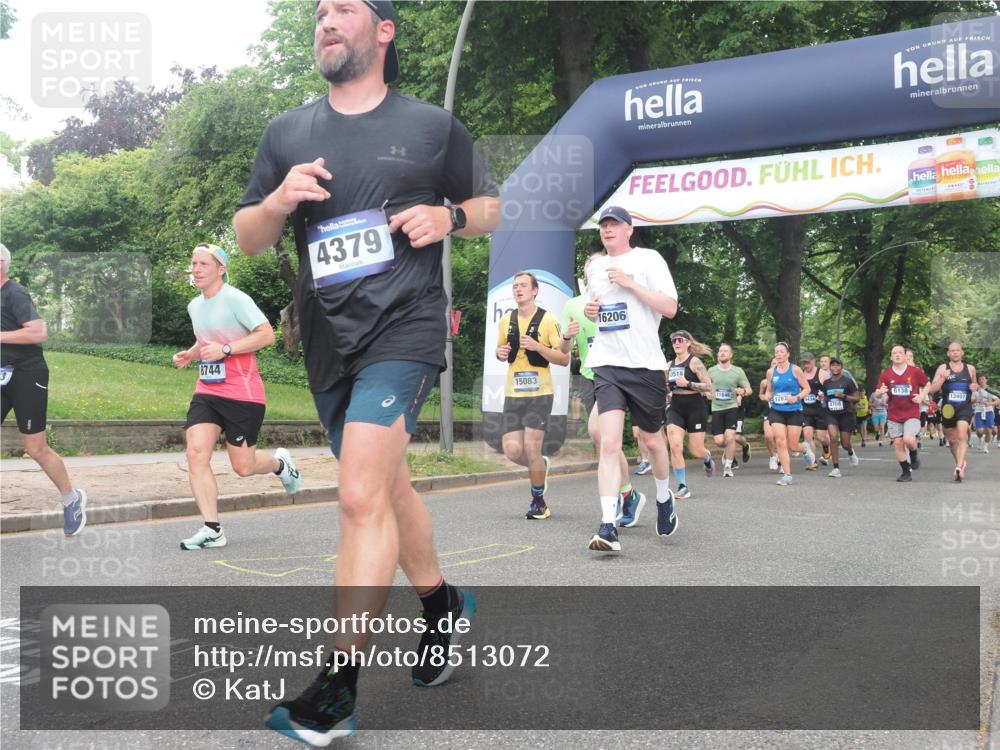 29.06.2025 - hella hamburg halbmarathon KatJ http://msf.ph/oto/8513072 29.06.2025 10:45:16 Zwischen KM18-KM19 4319, 4379, 4708, 6138, 6147, 6531, 8744 meine-sportfotos.de