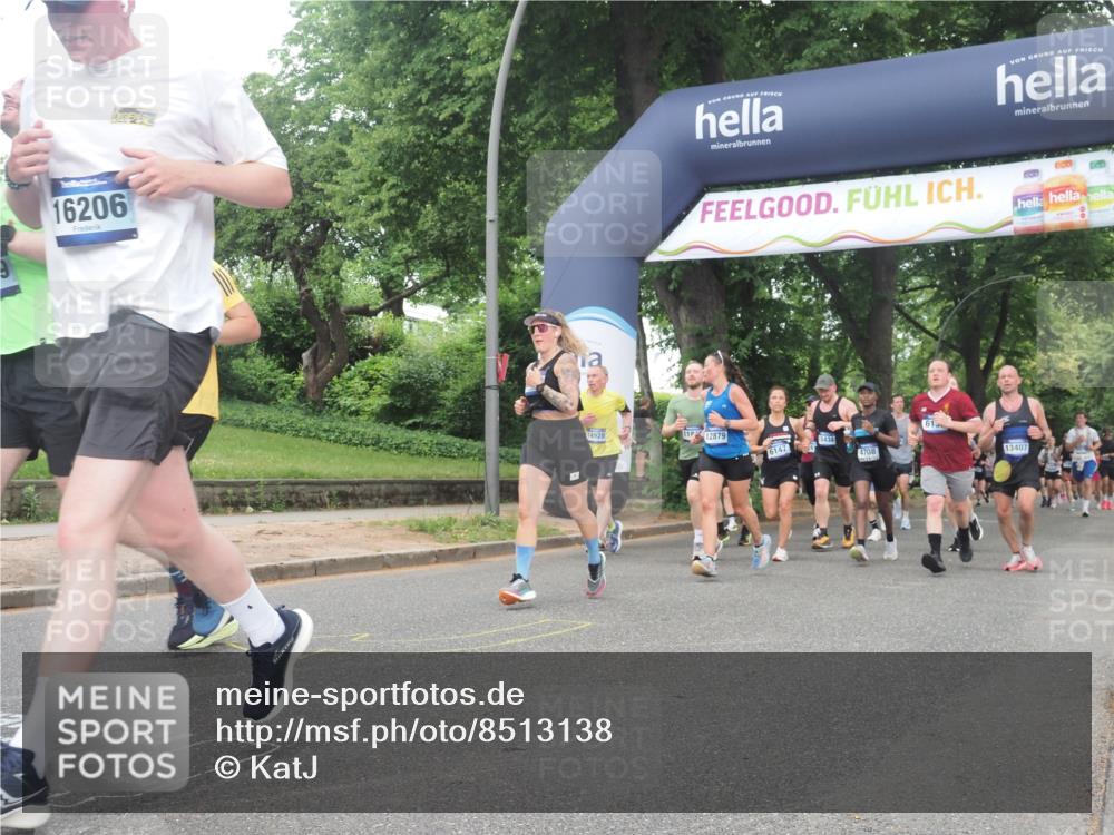 29.06.2025 - hella hamburg halbmarathon KatJ http://msf.ph/oto/8513138 29.06.2025 10:45:17 Zwischen KM18-KM19 1319, 4319, 4379, 4708, 5084, 6138, 6147, 6531, 8744 meine-sportfotos.de