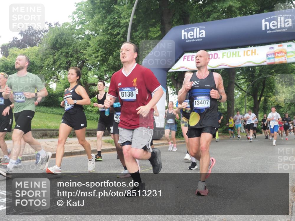 29.06.2025 - hella hamburg halbmarathon KatJ http://msf.ph/oto/8513231 29.06.2025 10:45:19 Zwischen KM18-KM19 1319, 4379, 4708, 4767, 5084, 6138, 6147, 6531, 8744 meine-sportfotos.de