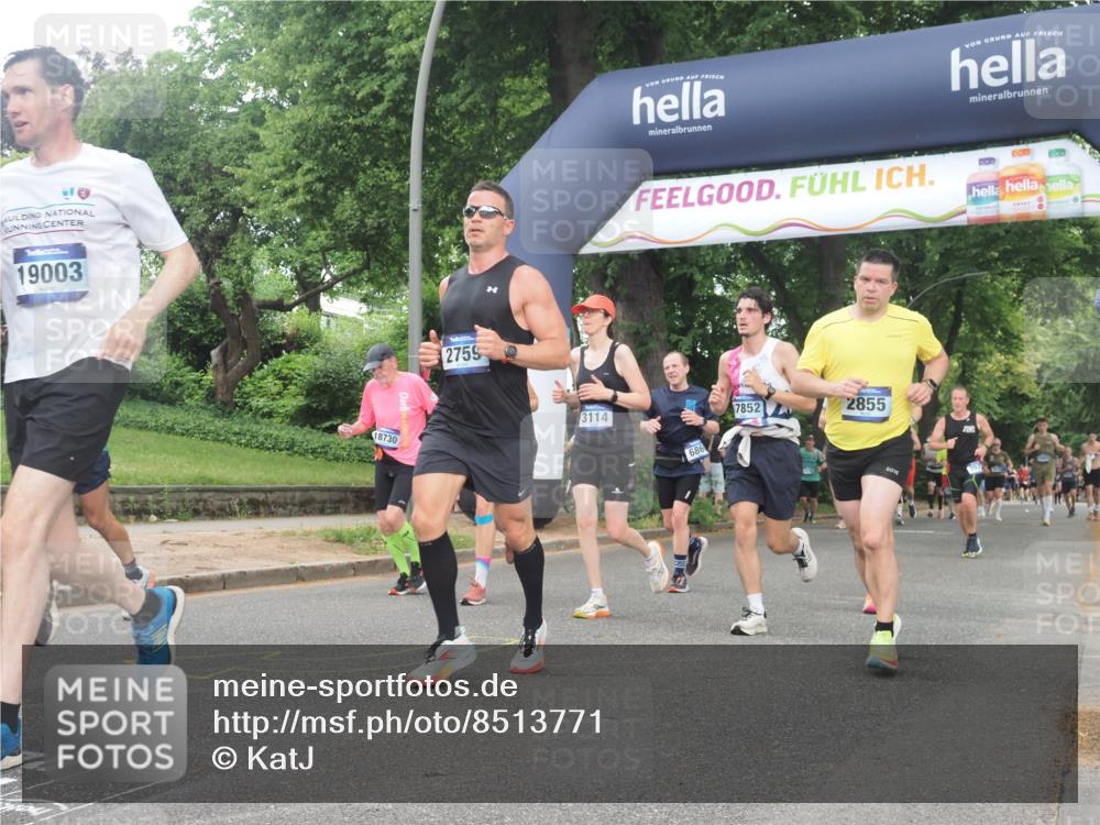29.06.2025 - hella hamburg halbmarathon KatJ http://msf.ph/oto/8513771 29.06.2025 10:45:40 Zwischen KM18-KM19 1642, 2027, 2584, 2677, 2759, 2855, 3114, 4550, 5675, 6636, 6860, 8392 meine-sportfotos.de