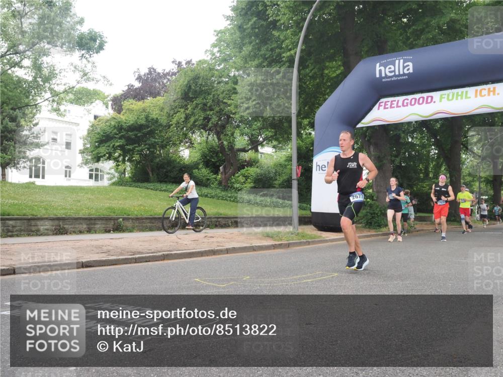 29.06.2025 - hella hamburg halbmarathon KatJ http://msf.ph/oto/8513822 29.06.2025 10:45:42 Zwischen KM18-KM19 1642, 2348, 2584, 2677, 2759, 2855, 3114, 4550, 6860, 8392 meine-sportfotos.de