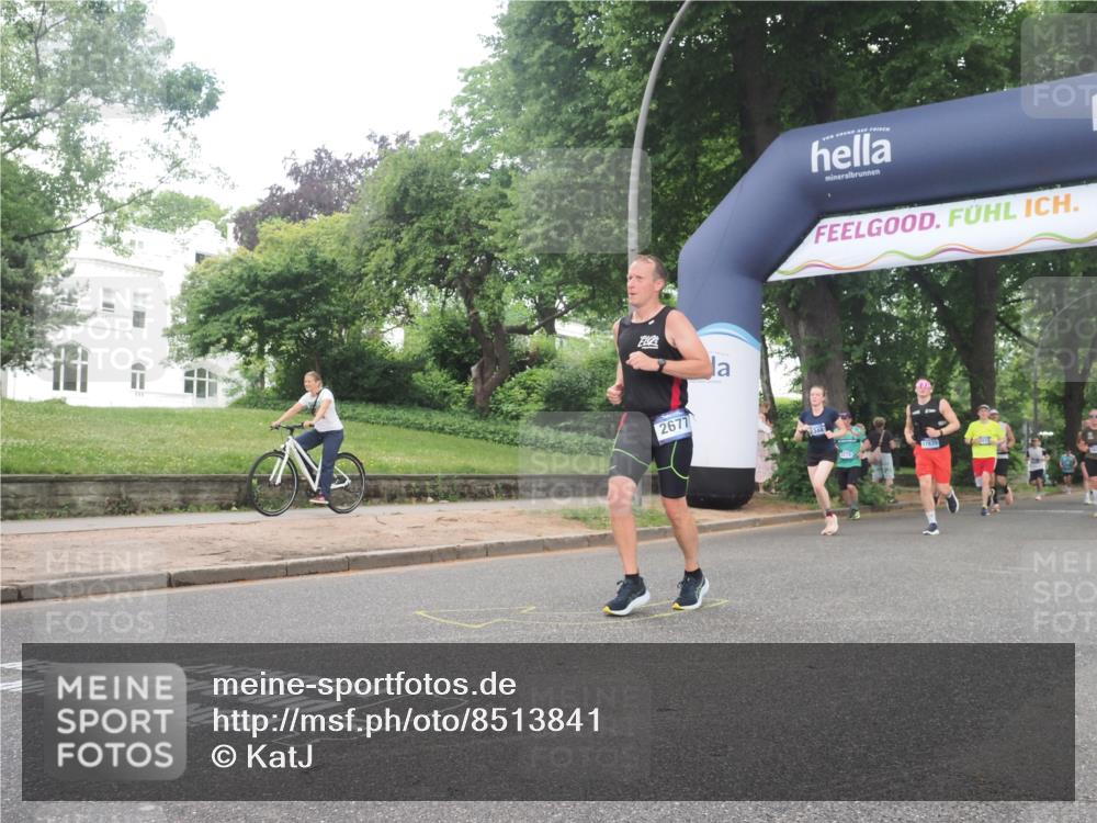 29.06.2025 - hella hamburg halbmarathon KatJ http://msf.ph/oto/8513841 29.06.2025 10:45:43 Zwischen KM18-KM19 1642, 2348, 2584, 2677, 2759, 2855, 3114, 4550, 6860, 8392 meine-sportfotos.de