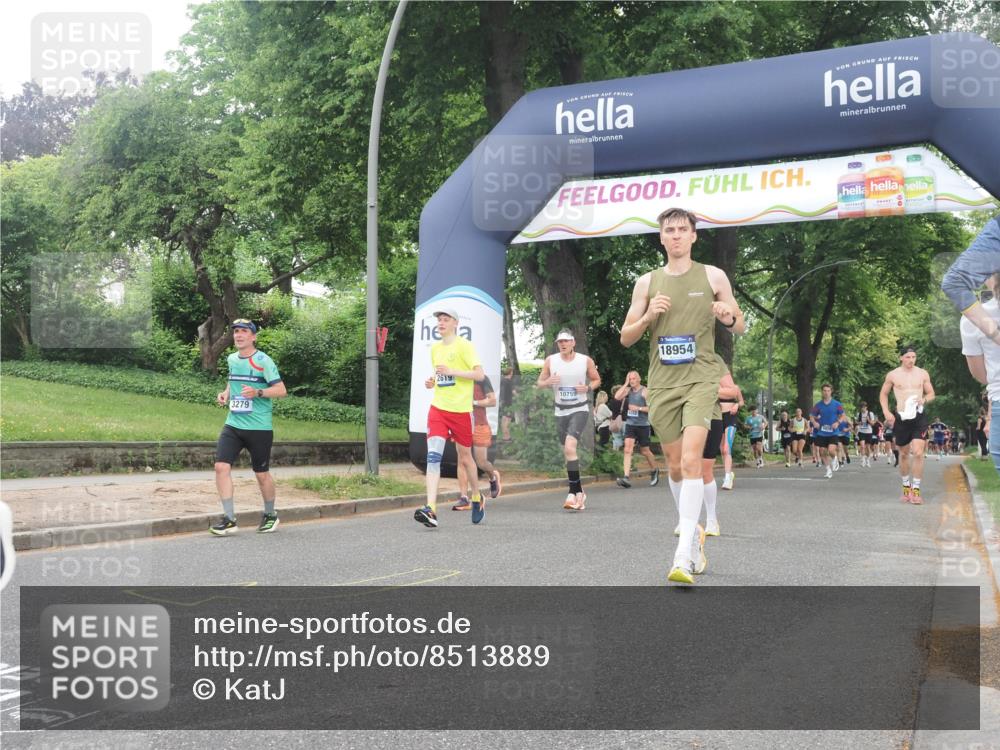 29.06.2025 - hella hamburg halbmarathon KatJ http://msf.ph/oto/8513889 29.06.2025 10:45:46 Zwischen KM18-KM19 2348, 2619, 2677, 3279, 6860, 8392 meine-sportfotos.de