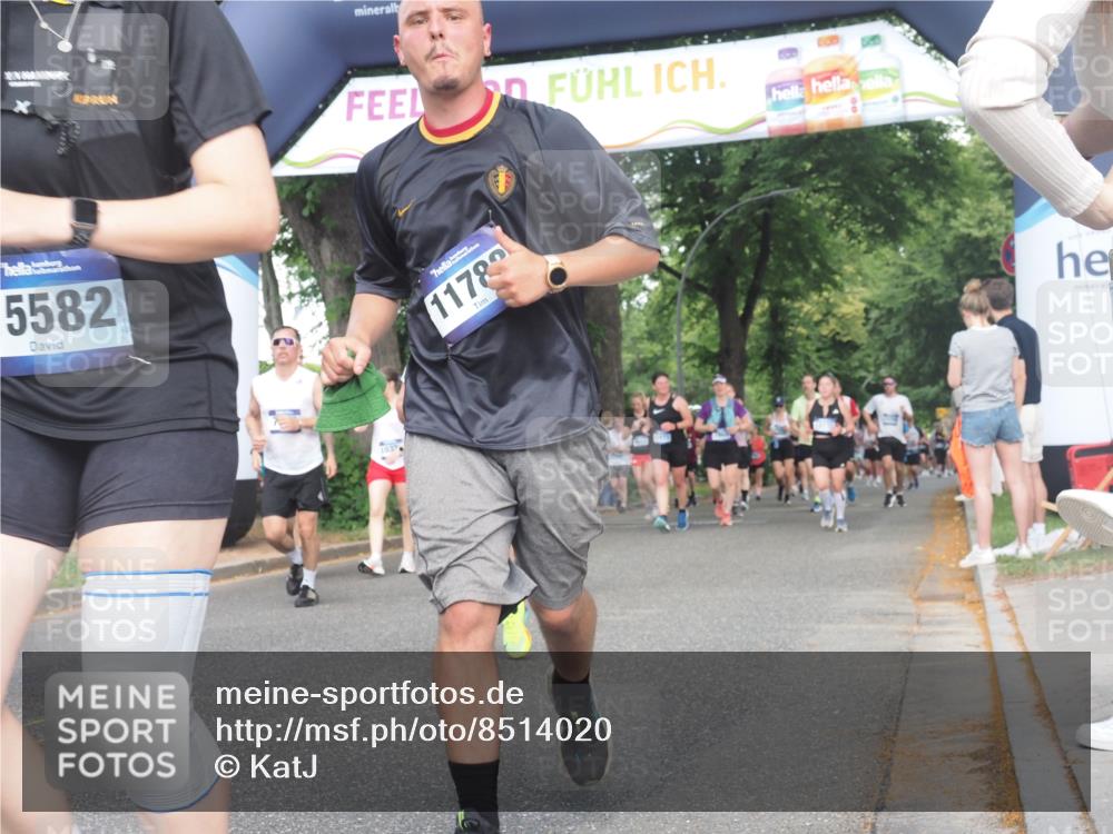 29.06.2025 - hella hamburg halbmarathon KatJ http://msf.ph/oto/8514020 29.06.2025 11:45:01 Zwischen KM18-KM19 1345, 3388, 3469, 4806, 6996, 7393, 7394, 7767, 7876 meine-sportfotos.de