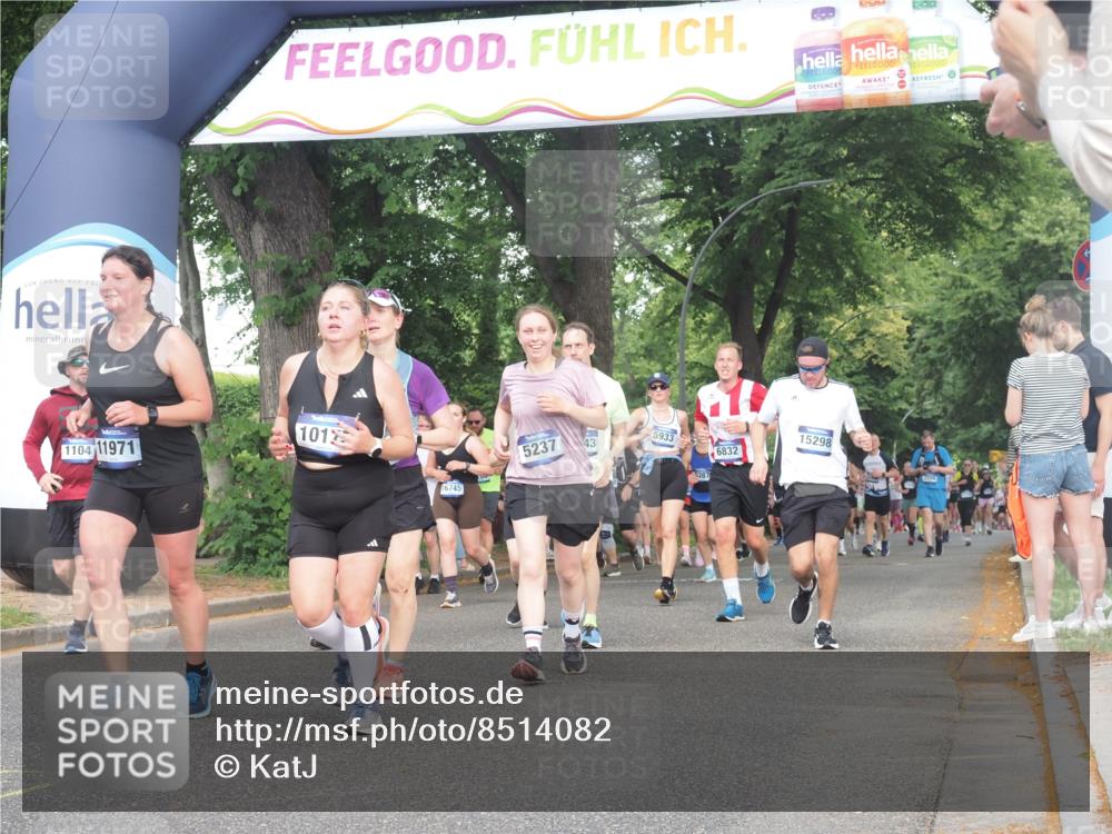 29.06.2025 - hella hamburg halbmarathon KatJ http://msf.ph/oto/8514082 29.06.2025 11:45:06 Zwischen KM18-KM19 1104, 3469, 4806, 5237, 5933, 6832, 7068, 7767, 7876 meine-sportfotos.de