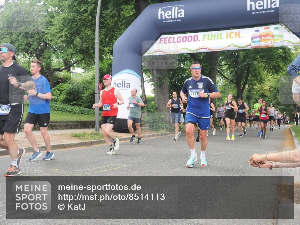 29.06.2025 - hella hamburg halbmarathon KatJ http://msf.ph/oto/8514113 29.06.2025 10:46:00 Zwischen KM18-KM19 2006, 2957, 3181, 6208, 7259, 8089 meine-sportfotos.de