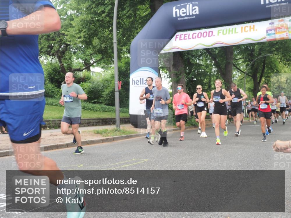 29.06.2025 - hella hamburg halbmarathon KatJ http://msf.ph/oto/8514157 29.06.2025 10:46:01 Zwischen KM18-KM19 2006, 2957, 3181, 6208, 7259, 8089 meine-sportfotos.de