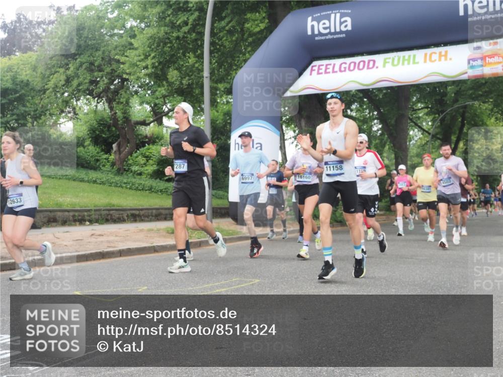 29.06.2025 - hella hamburg halbmarathon KatJ http://msf.ph/oto/8514324 29.06.2025 10:46:06 Zwischen KM18-KM19 3181, 3425, 3983, 4502, 6208, 6997, 7259, 7287, 8089 meine-sportfotos.de