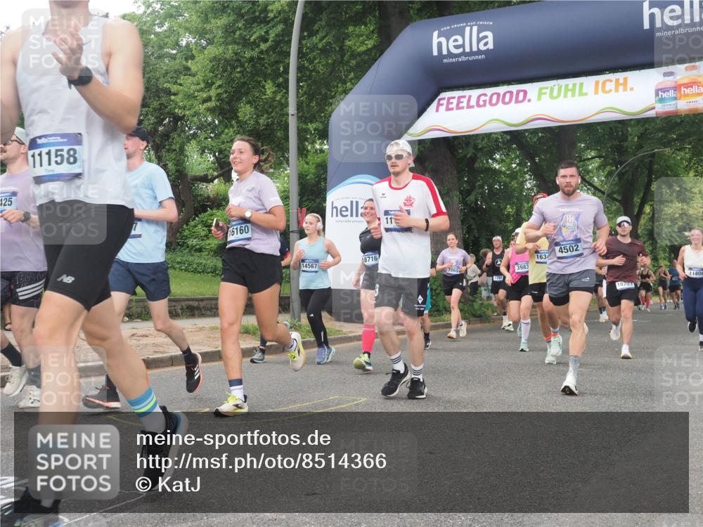 29.06.2025 - hella hamburg halbmarathon KatJ http://msf.ph/oto/8514366 29.06.2025 10:46:07 Zwischen KM18-KM19 3181, 3425, 3983, 4502, 6208, 6997, 7259, 7287, 8089 meine-sportfotos.de