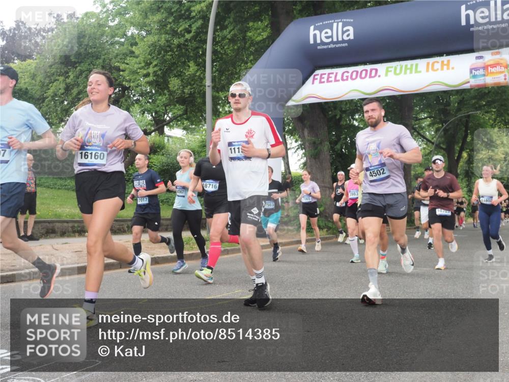 29.06.2025 - hella hamburg halbmarathon KatJ http://msf.ph/oto/8514385 29.06.2025 10:46:08 Zwischen KM18-KM19 3181, 3425, 3983, 4502, 6208, 6997, 7287, 8089 meine-sportfotos.de