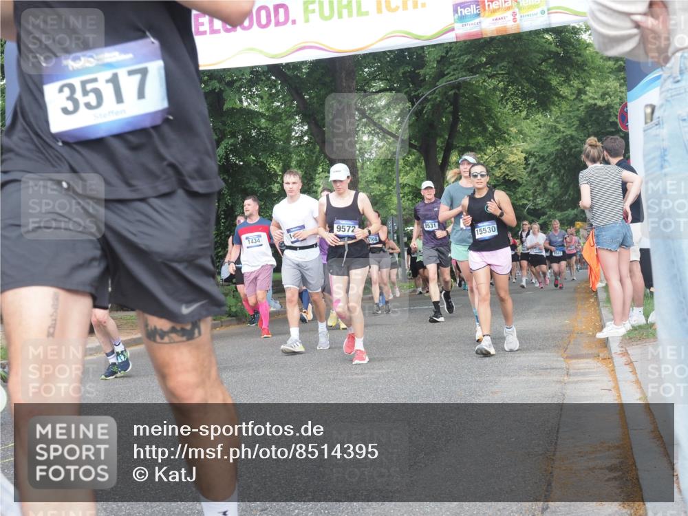 29.06.2025 - hella hamburg halbmarathon KatJ http://msf.ph/oto/8514395 29.06.2025 11:45:23 Zwischen KM18-KM19 1073, 1434, 1607, 2429, 2556, 3516, 3517, 4820, 5108, 5857, 6727, 7283, 8551 meine-sportfotos.de