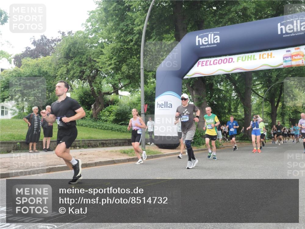 29.06.2025 - hella hamburg halbmarathon KatJ http://msf.ph/oto/8514732 29.06.2025 10:46:20 Zwischen KM18-KM19 2780, 4986, 6220, 8030 meine-sportfotos.de
