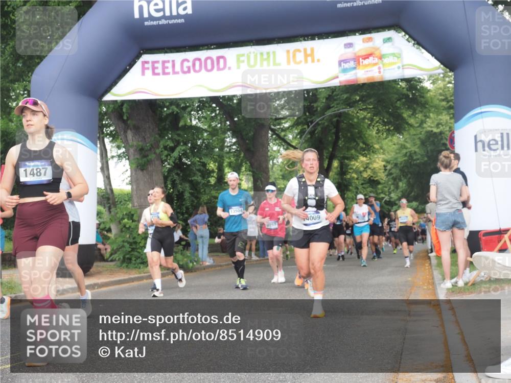 29.06.2025 - hella hamburg halbmarathon KatJ http://msf.ph/oto/8514909 29.06.2025 11:45:47 Zwischen KM18-KM19 1487, 1511, 1525, 2555, 3438, 4182, 4184, 7548, 8750 meine-sportfotos.de