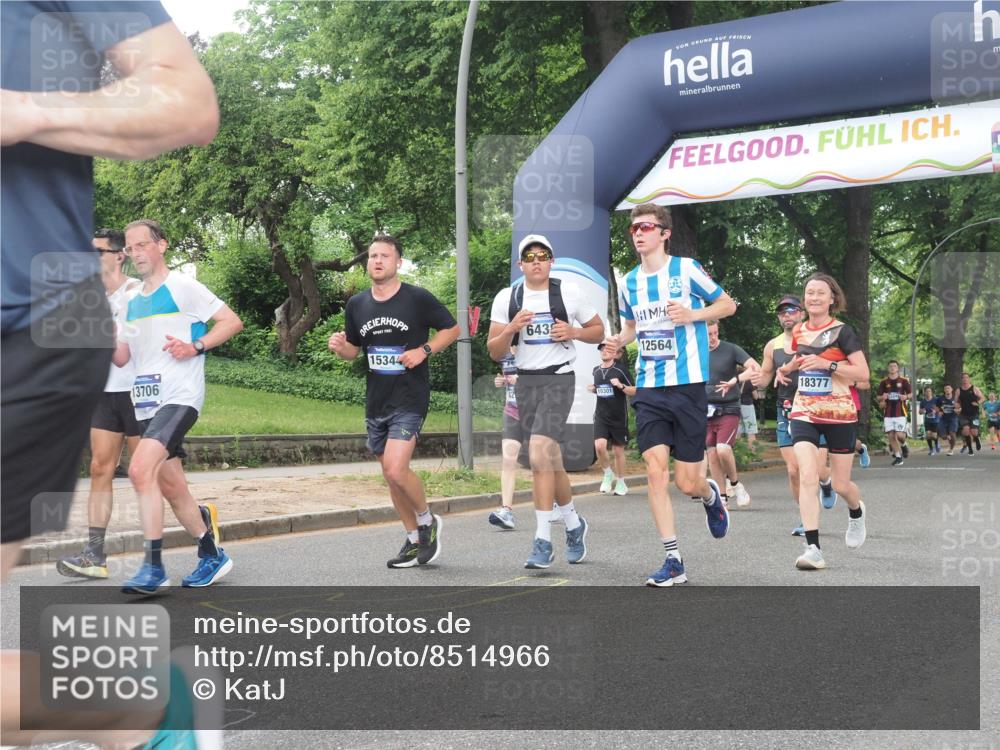 29.06.2025 - hella hamburg halbmarathon KatJ http://msf.ph/oto/8514966 29.06.2025 10:46:31 Zwischen KM18-KM19 4238, 6033, 6438, 6470, 8326 meine-sportfotos.de