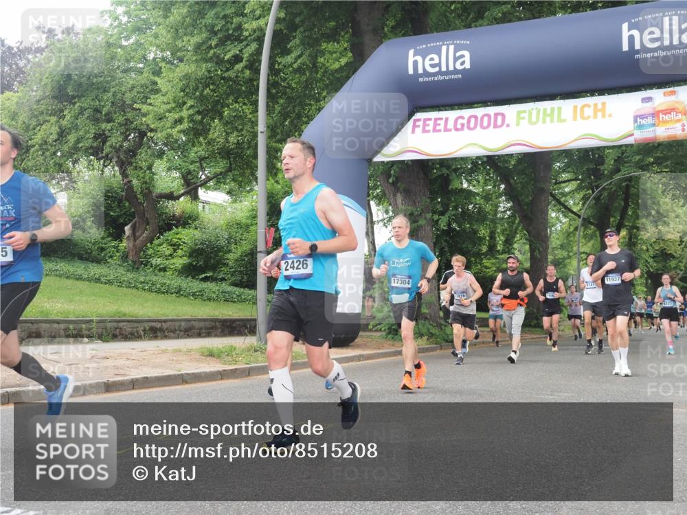 29.06.2025 - hella hamburg halbmarathon KatJ http://msf.ph/oto/8515208 29.06.2025 10:46:41 Zwischen KM18-KM19 1019, 1544, 2426, 2730, 6087, 6754 meine-sportfotos.de