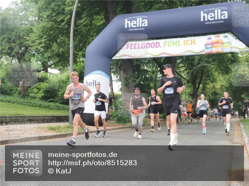 29.06.2025 - hella hamburg halbmarathon KatJ http://msf.ph/oto/8515283 29.06.2025 10:46:43 Zwischen KM18-KM19 1019, 1544, 2426, 2730, 3780, 6087, 6327 meine-sportfotos.de