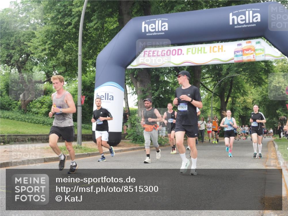 29.06.2025 - hella hamburg halbmarathon KatJ http://msf.ph/oto/8515300 29.06.2025 10:46:43 Zwischen KM18-KM19 1019, 1544, 2426, 2730, 3780, 6087, 6327 meine-sportfotos.de