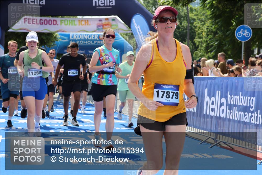 29.06.2025 - hella hamburg halbmarathon Strokosch-Dieckow http://msf.ph/oto/8515394 29.06.2025 11:43:58 Ziel 1465, 1901, 3246, 3896, 4260, 4271, 4618, 6995, 8198, 8199, 9644, 10626, 10627, 11097, 11260, 11740, 12010, 12028, 12150, 12969, 13862, 13970, 13971, 14037, 15039, 15477, 16260, 16559, 16667, 17666, 17879, 18674, 18864 meine-sportfotos.de