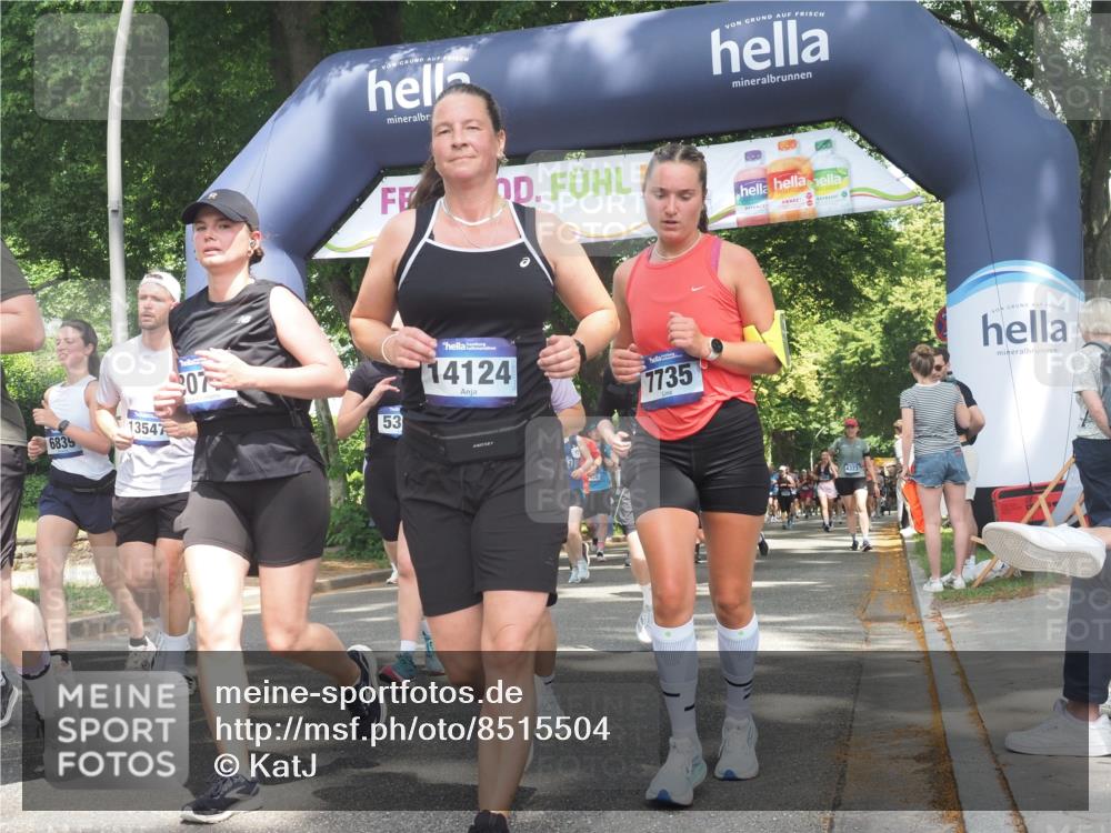 29.06.2025 - hella hamburg halbmarathon KatJ http://msf.ph/oto/8515504 29.06.2025 11:46:13 Zwischen KM18-KM19 1430, 1555, 1704, 2452, 2793, 3224, 3277, 3348, 4801, 5392, 6583, 6839, 7498, 7735, 7946, 8077 meine-sportfotos.de