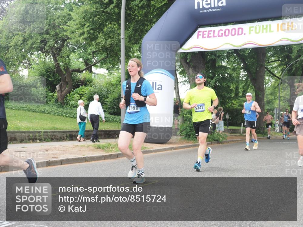 29.06.2025 - hella hamburg halbmarathon KatJ http://msf.ph/oto/8515724 29.06.2025 10:47:02 Zwischen KM18-KM19 1681, 2167, 2363, 3169, 3698, 4013, 5347, 6757 meine-sportfotos.de