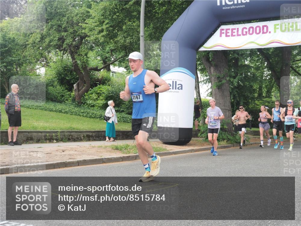 29.06.2025 - hella hamburg halbmarathon KatJ http://msf.ph/oto/8515784 29.06.2025 10:47:05 Zwischen KM18-KM19 2167, 2363, 3169, 3698, 4013, 5347, 8749 meine-sportfotos.de