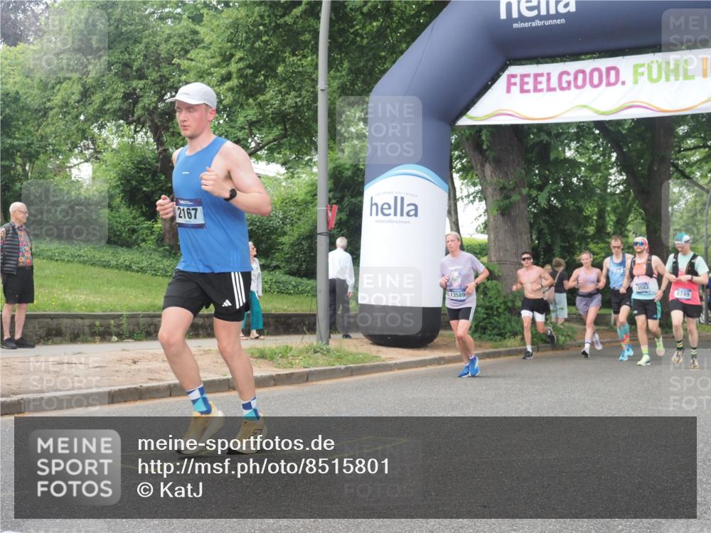 29.06.2025 - hella hamburg halbmarathon KatJ http://msf.ph/oto/8515801 29.06.2025 10:47:05 Zwischen KM18-KM19 2167, 2363, 3169, 3698, 4013, 5347, 8749 meine-sportfotos.de