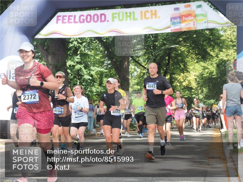 29.06.2025 - hella hamburg halbmarathon KatJ http://msf.ph/oto/8515993 29.06.2025 11:46:30 Zwischen KM18-KM19 1826, 2372, 3101, 4042, 4043, 4192, 4327, 6044, 6548, 6750, 6879, 8039 meine-sportfotos.de