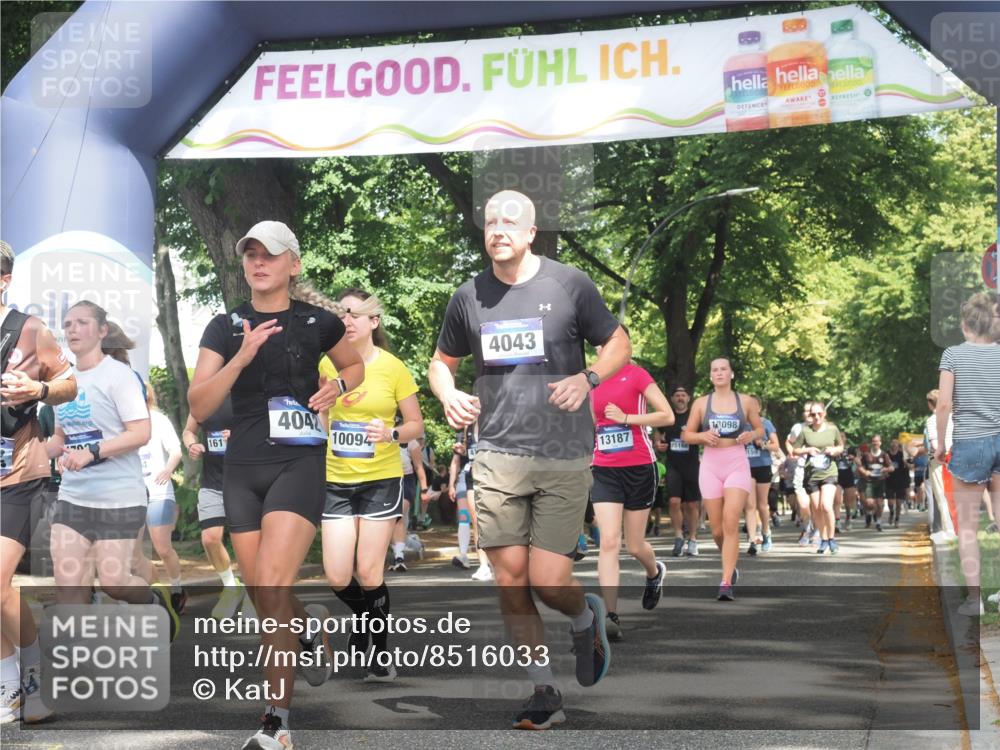 29.06.2025 - hella hamburg halbmarathon KatJ http://msf.ph/oto/8516033 29.06.2025 11:46:31 Zwischen KM18-KM19 1826, 2372, 4042, 4043, 4192, 4327, 6044, 6548, 6750, 6879, 8039 meine-sportfotos.de
